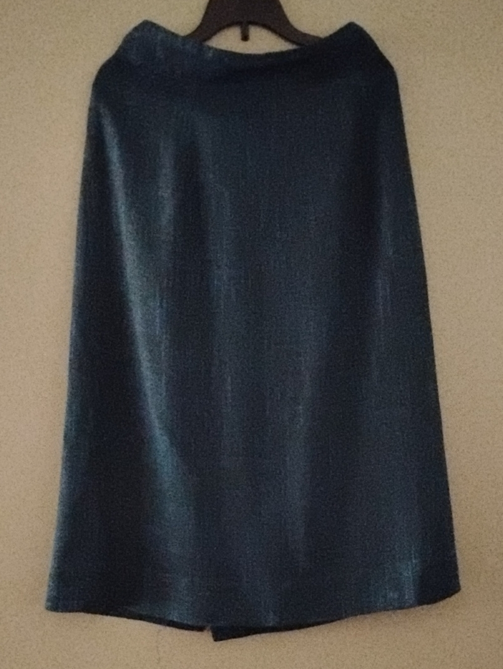 Vintage-Inspired Indigo Midi Skirt